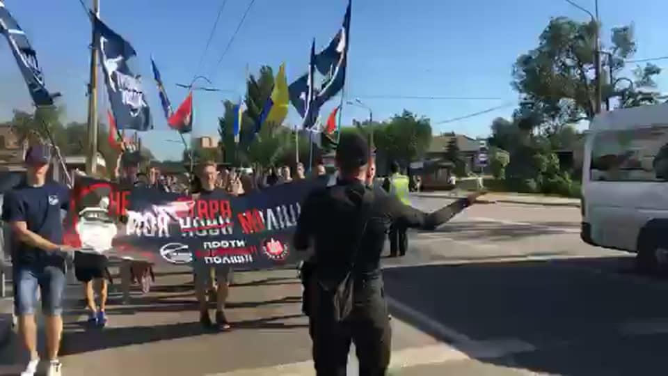 Марш по улице Волгоградской 