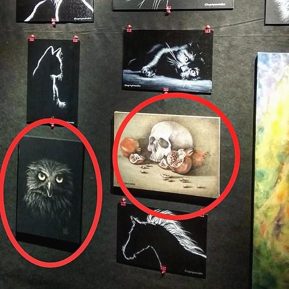Украденные картины В. Чуприяновской с Ночной выставки 