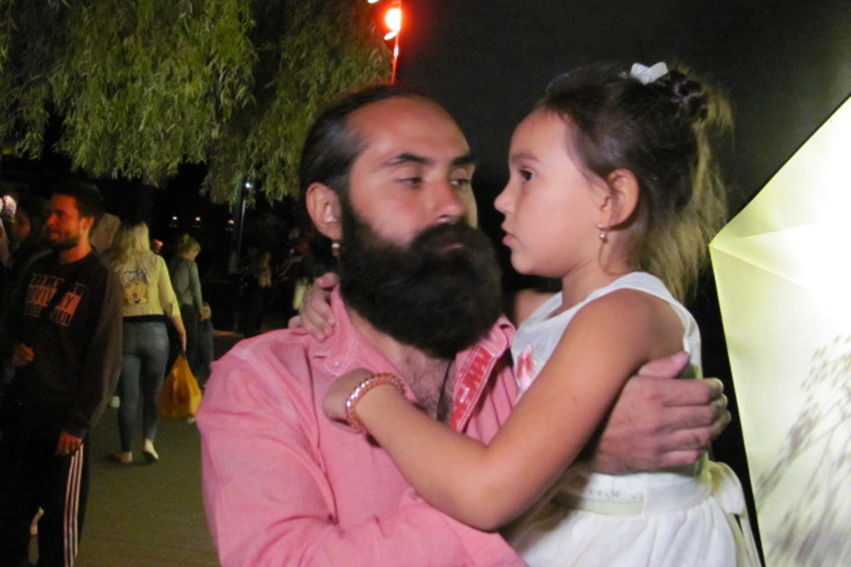 Ренато Ортис с дочерью.