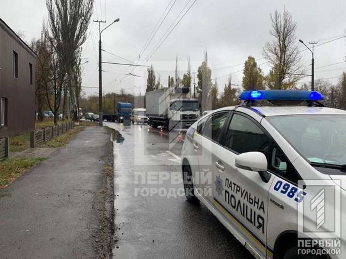 Причины происшествия выясняют правоохранители.