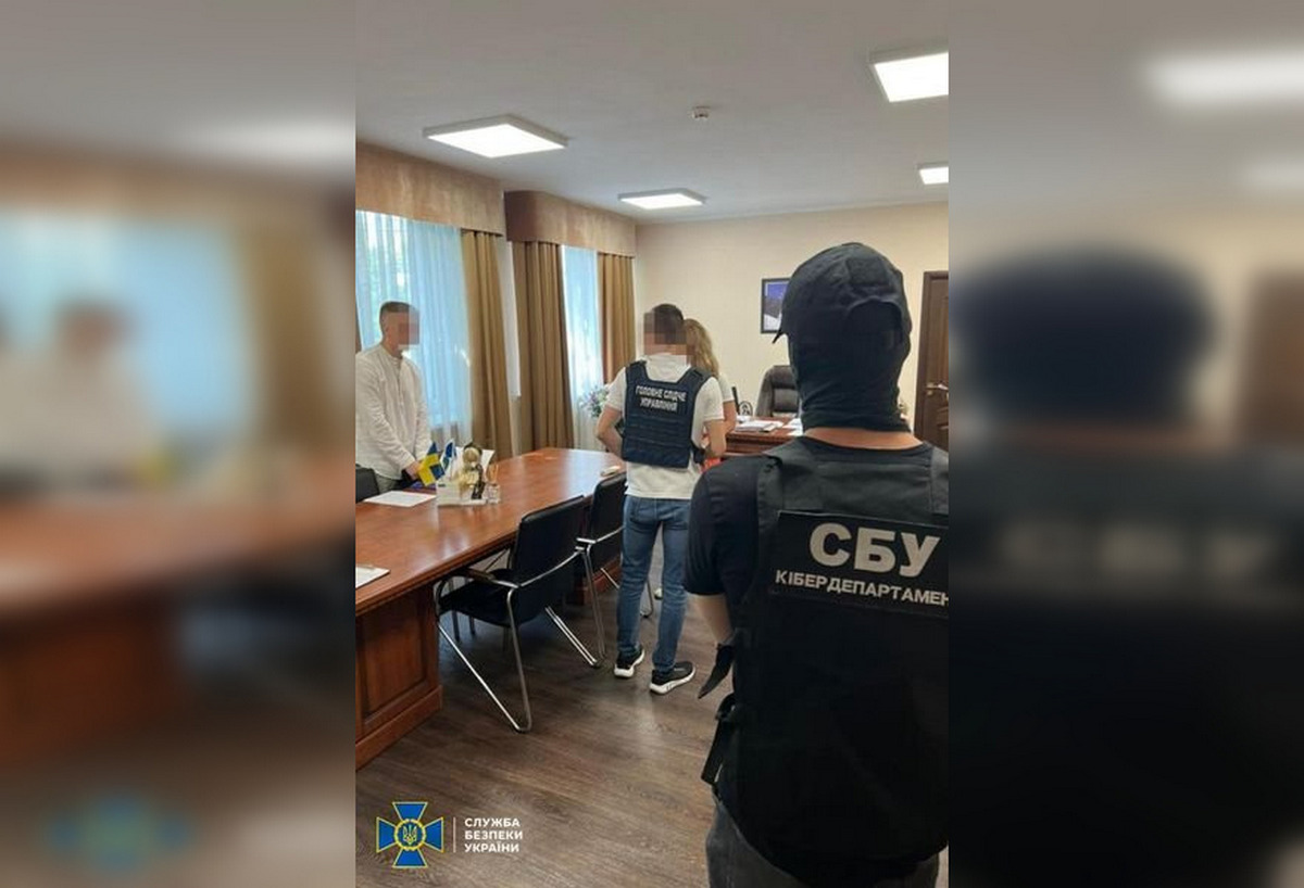 СБУ затримало посадовців Головного управління Державної податкової служби у Дніпропетровській області