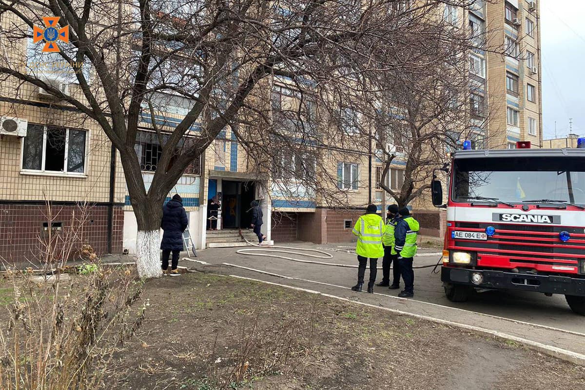 26 січня об 11:31 у Центрально-Міському районі Кривого Рогу сталася пожежа. Горіла квартира на вулиці Кривбасівській.