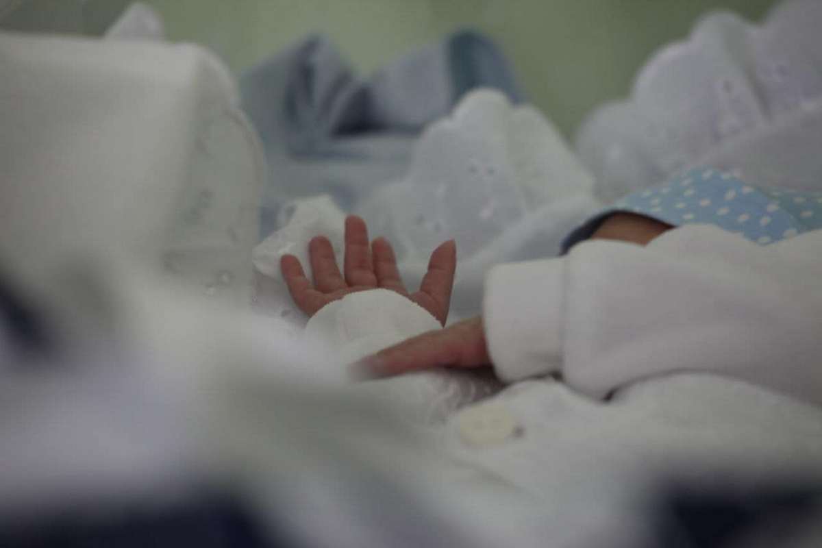 11 травня в одному з пологових будинків Дніпра на світ з'явилося одразу троє немовлят.