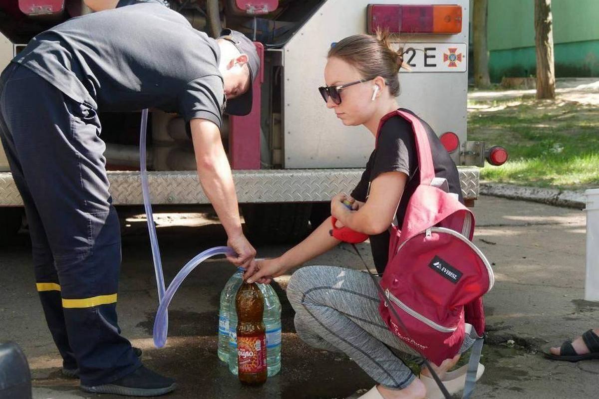 Каховське водосховище продовжує міліти після підриву ГЕС