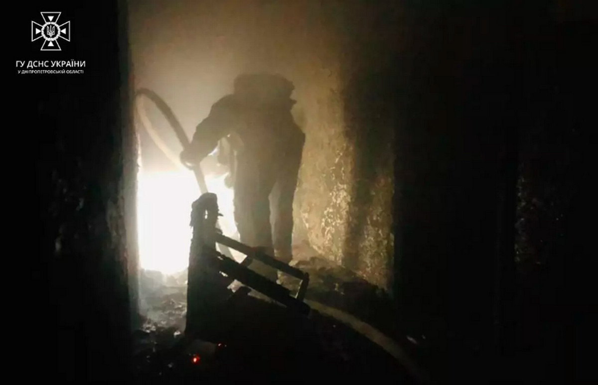23 липня пізно увечері у Криворізькому районі у місті Зеленодольськ сталася пожежа