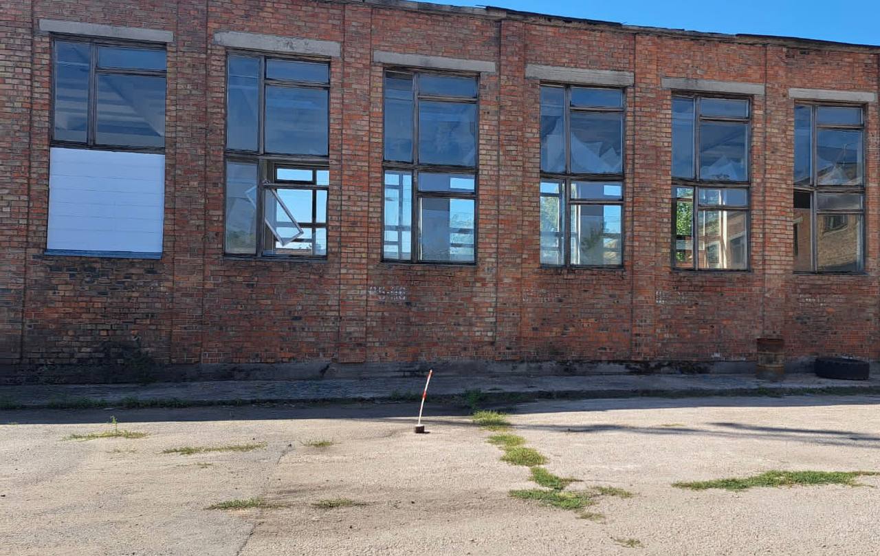 У Дніпропетровській області ударом з російського безпілотника пошкоджений навчальний заклад