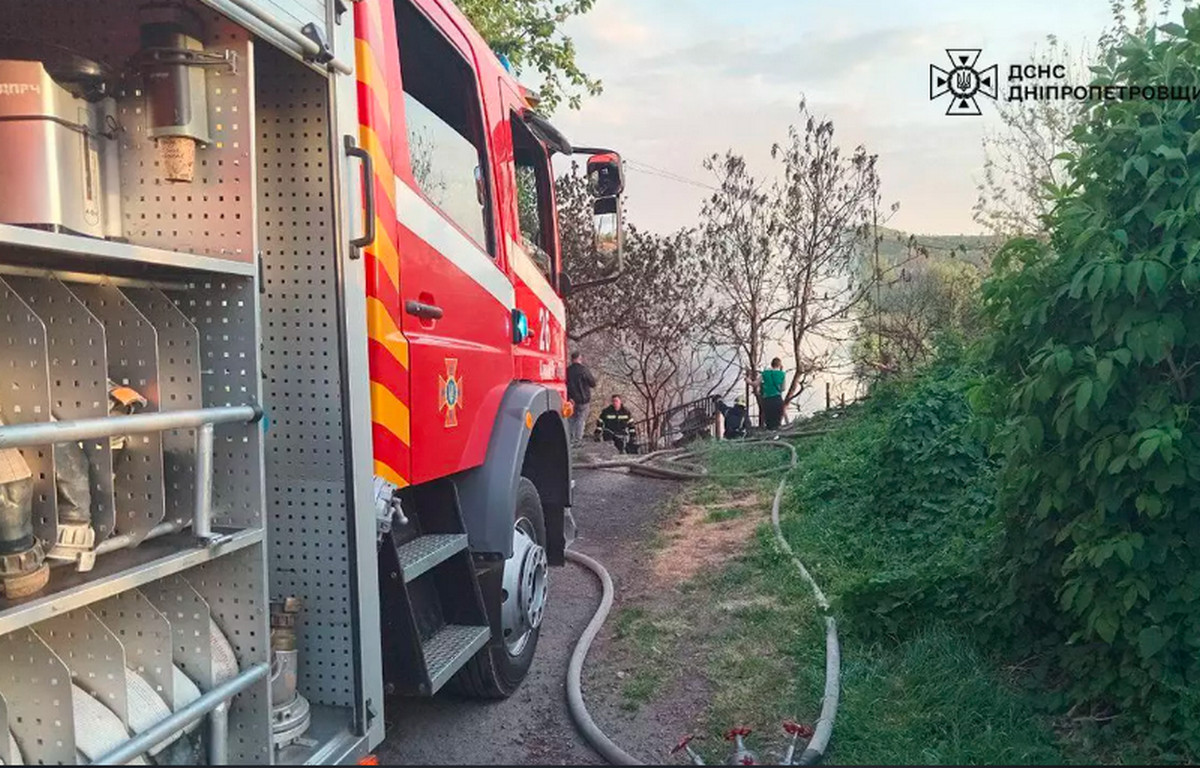 Горів будинок та дві господарські споруди у Центрально-Міському районі міста Горів будинок та дві господарські споруди у Центрально-Міському районі міста