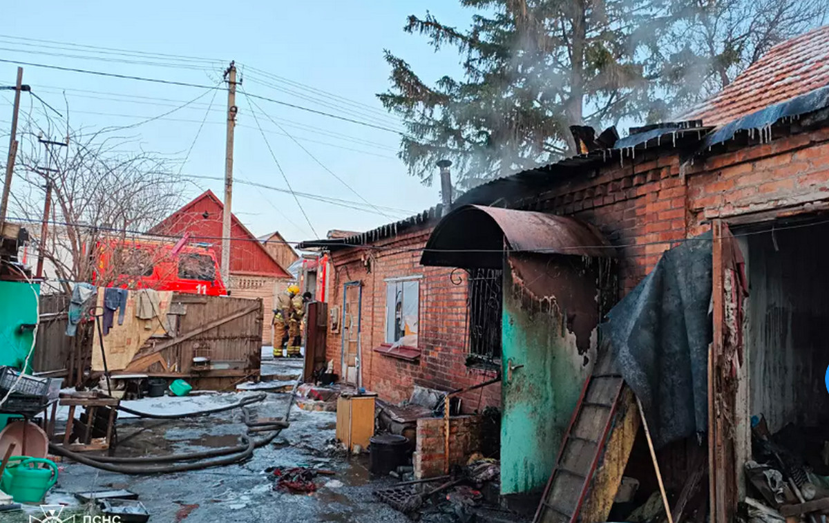 На пожежі загинула жінка, ще 76-річний чоловік отримав опіки голови.